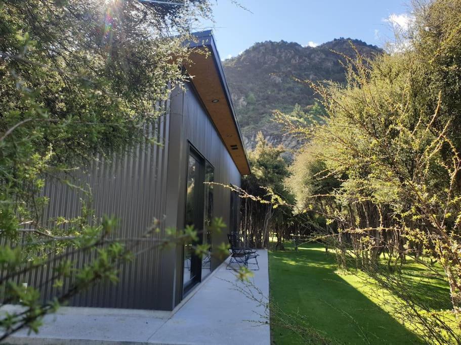 Stylish Tranquil & Private 2 X Bikes Villa Wanaka Exterior foto